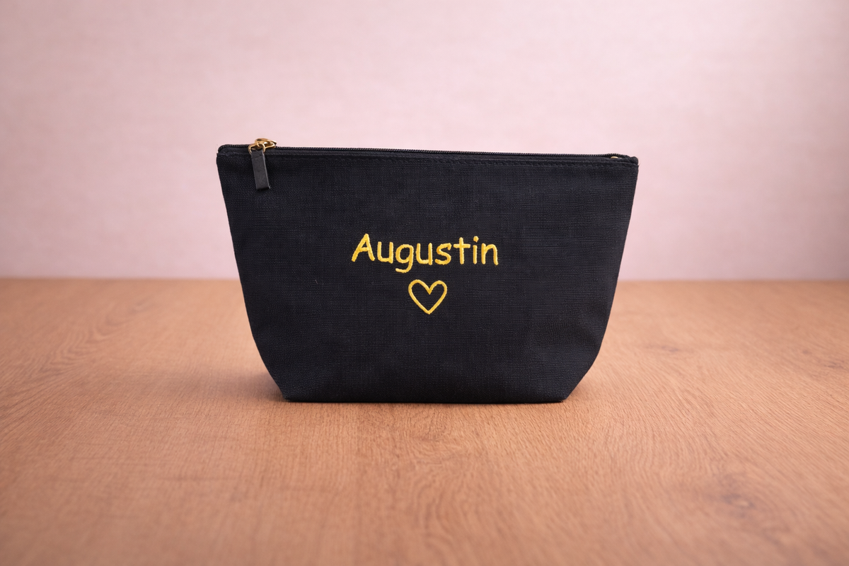 Pochette brodée personnalisée